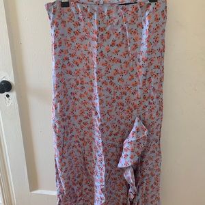 Floral midi length skirt with slit